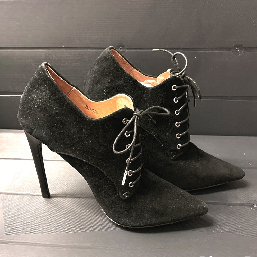 L.A.M.B. Gwen Stefani Isabella Lace-Up High Heel Bootie Size 10